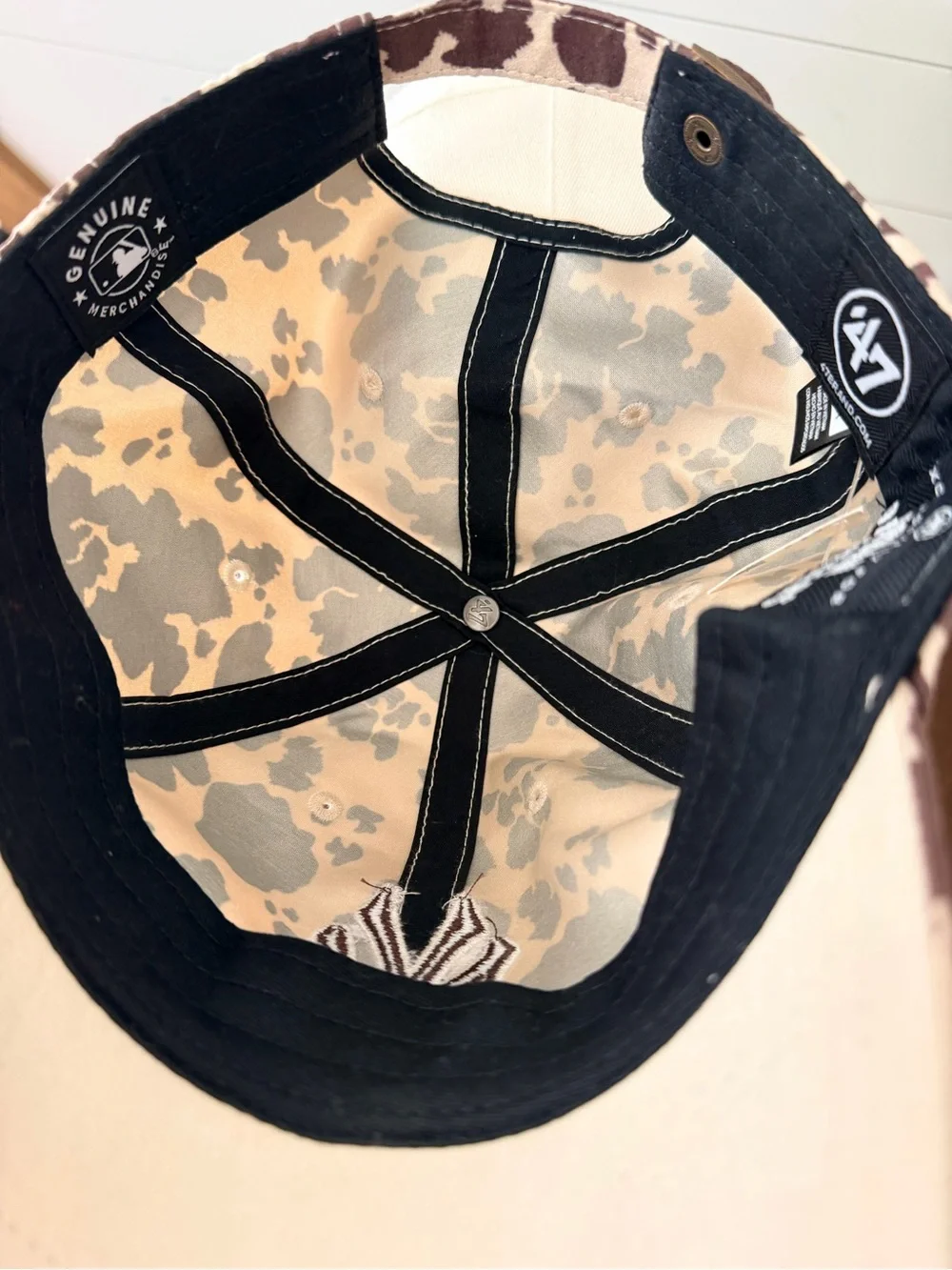’47 BRAND Yankees Cow Print Bessie Clean Up Hat NWT Urban Outfitters